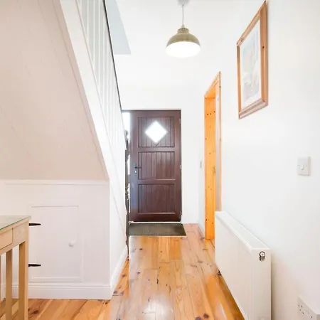 別荘 Ceol Na Mara, On Sea, Wexford - 5 Bedrooms - Sleeps 9 フェサード・オン・スィー