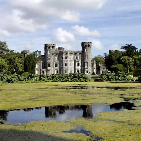 Holiday home Ceol Na Mara, On Sea, Wexford - 5 Bedrooms - Sleeps 9 *