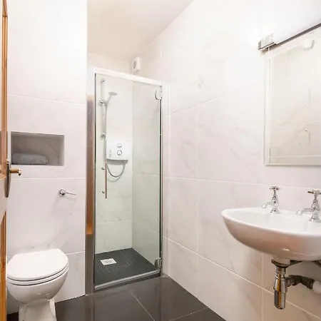 別荘 Ceol Na Mara, On Sea, Wexford - 5 Bedrooms - Sleeps 9 フェサード・オン・スィー